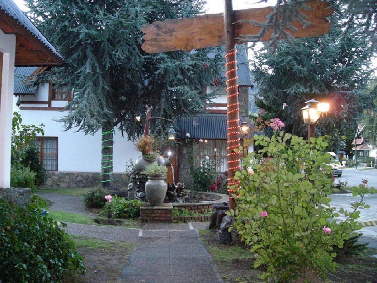 Cabanas Luz De Luna San Martín de los Andes Exterior photo