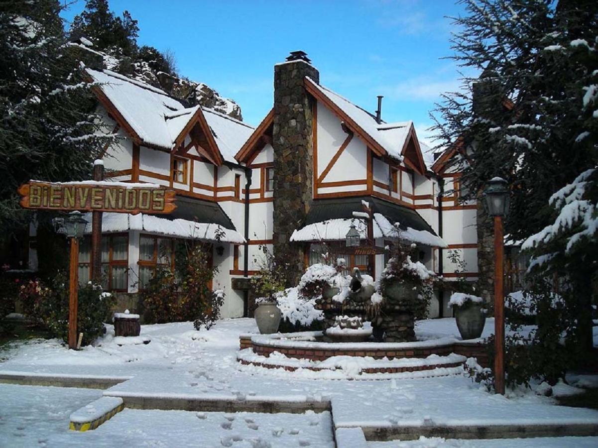 Cabanas Luz De Luna San Martín de los Andes Exterior photo
