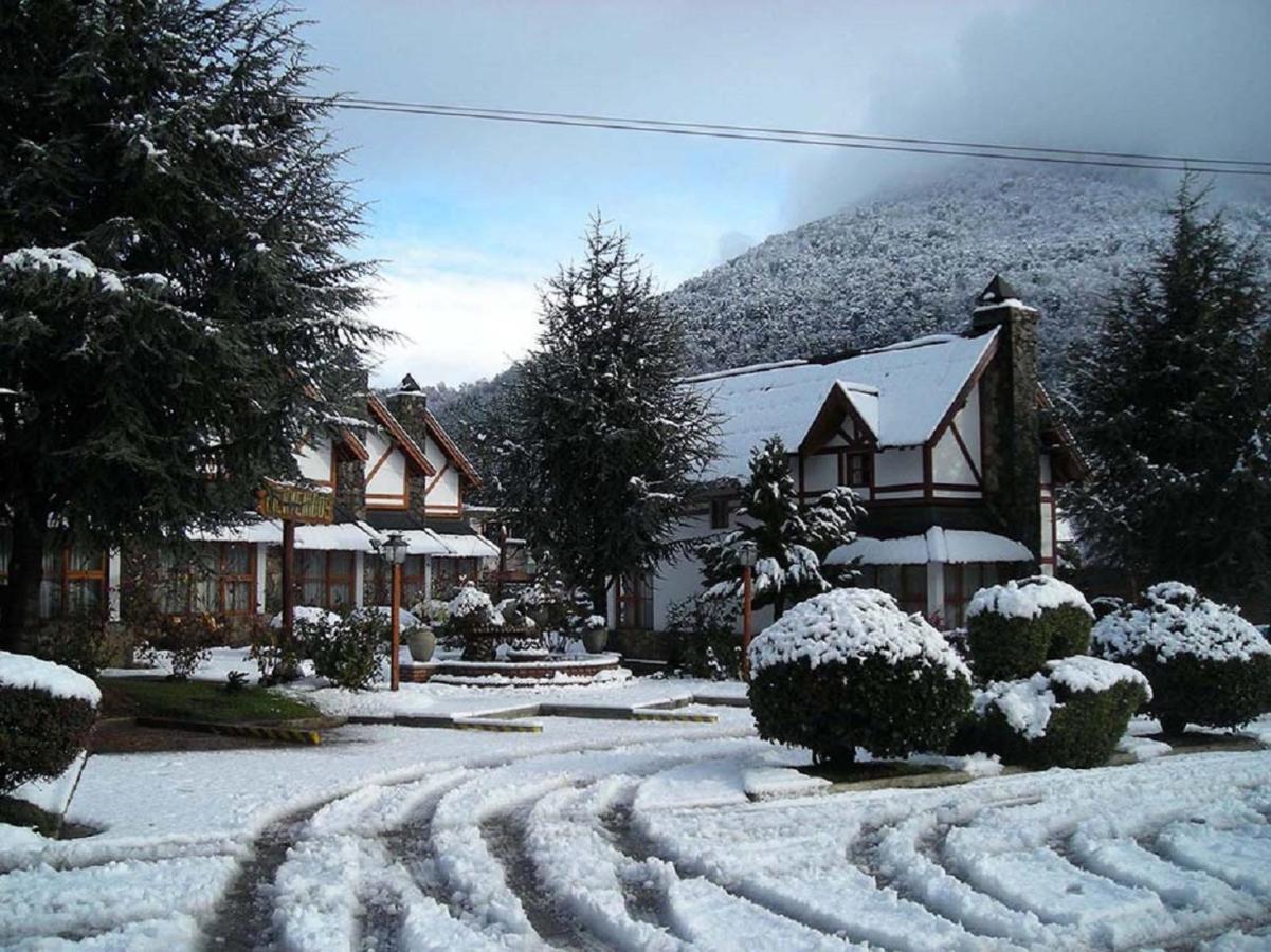 Cabanas Luz De Luna San Martín de los Andes Exterior photo