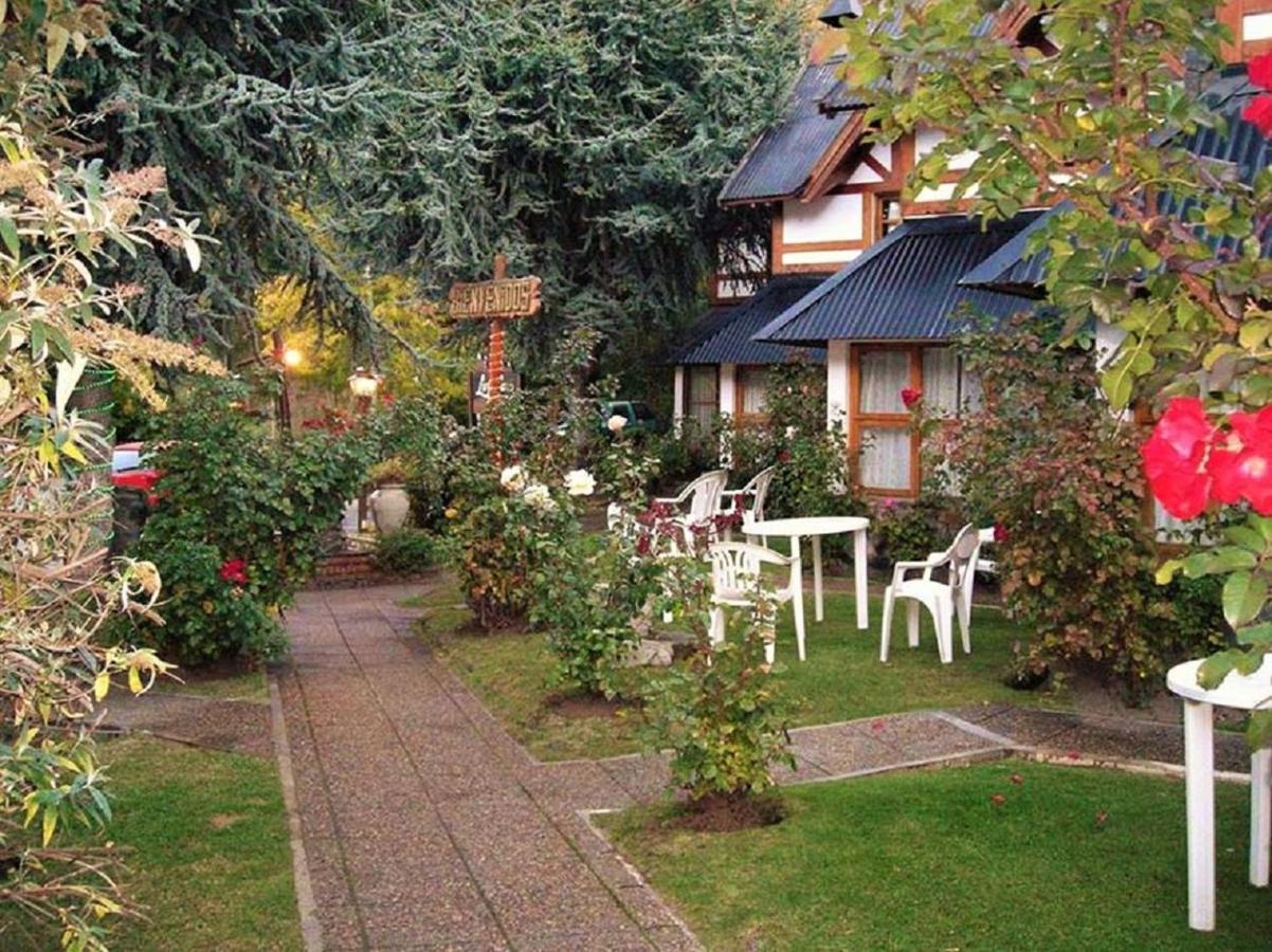 Cabanas Luz De Luna San Martín de los Andes Exterior photo