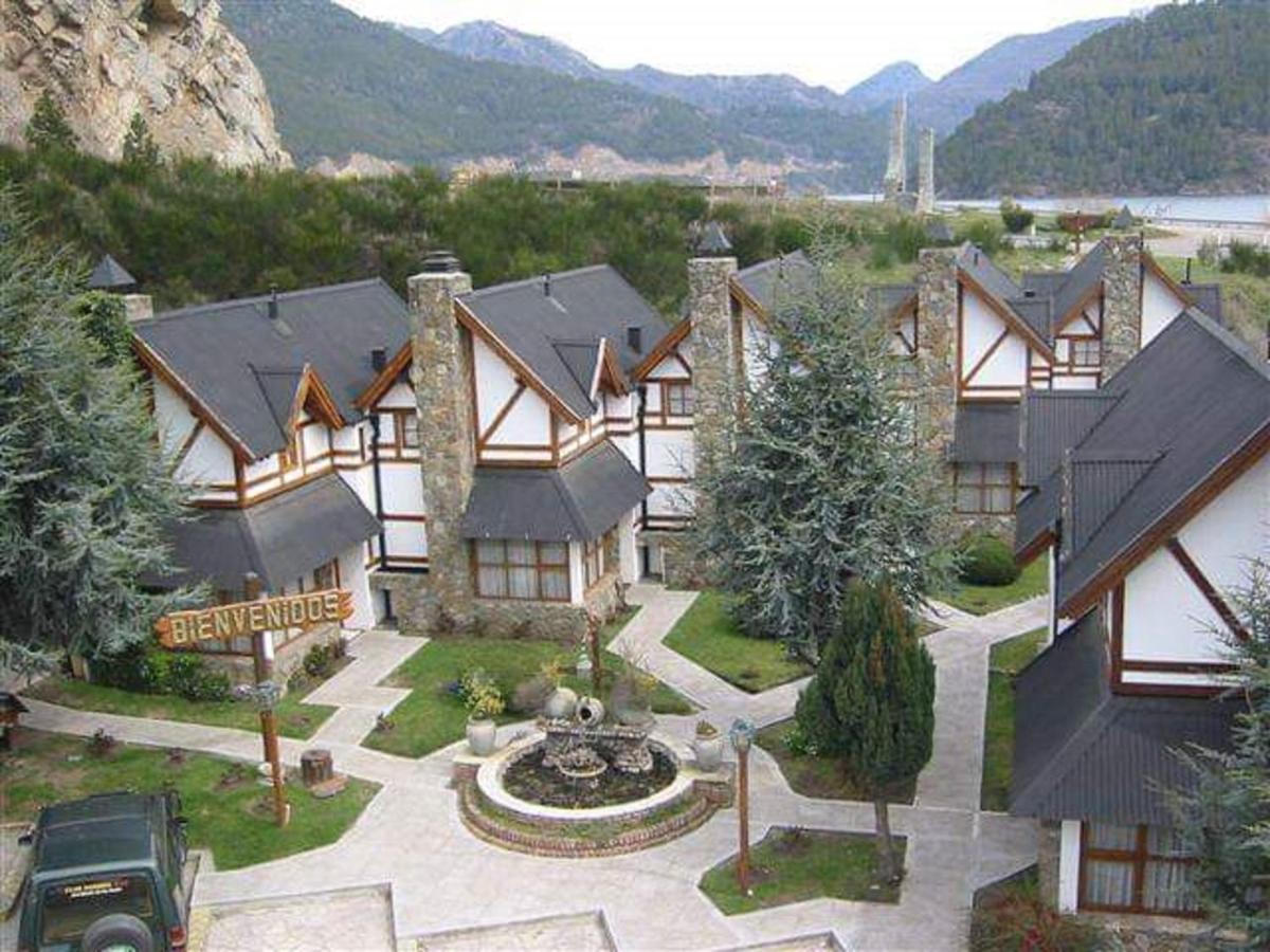 Cabanas Luz De Luna San Martín de los Andes Exterior photo